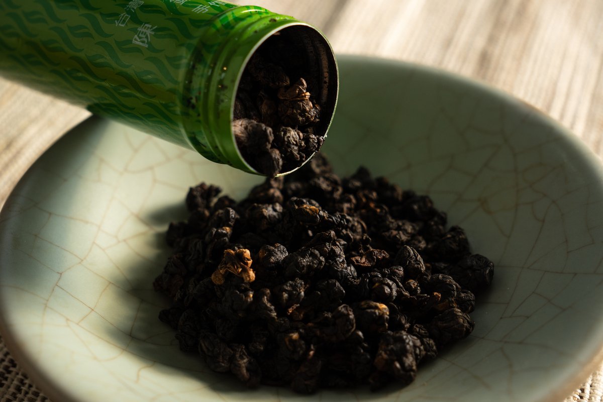 獨特的雪茄造型包裝的蟬享茶.